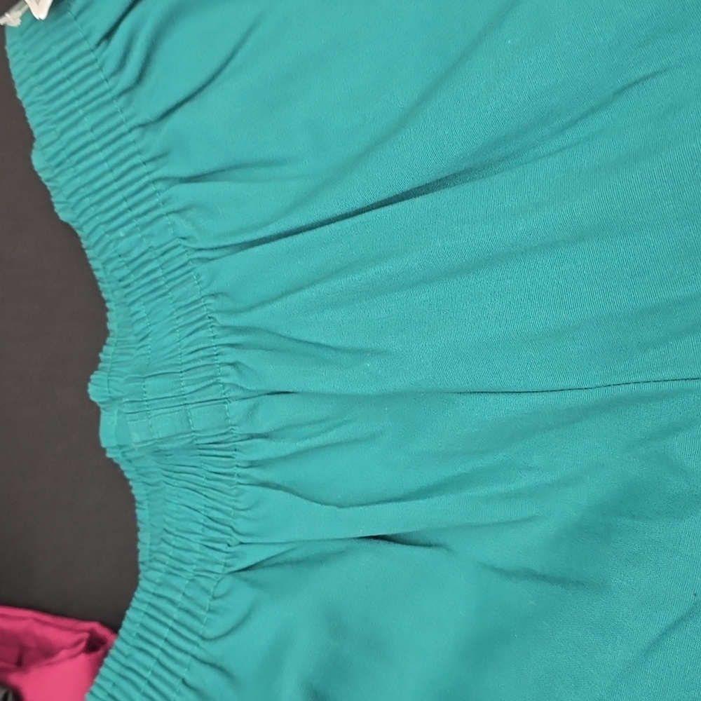 Peaches Uniforms Hunter Green Elastic Waist Scrub Pant